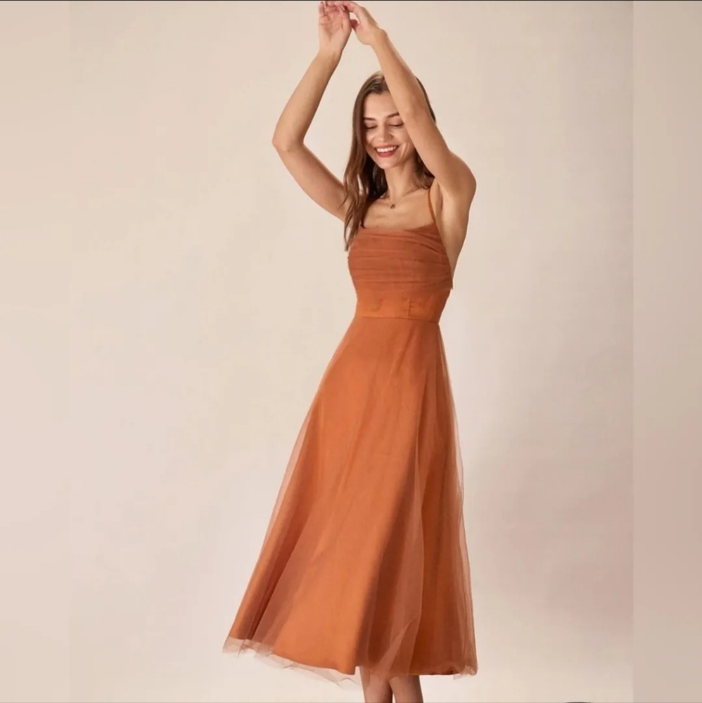NWT Rihoas Caramel Mesh Flowy Slip Midi Dress, Large